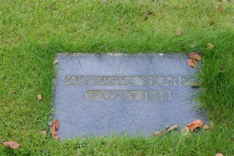 Grave number: 1 15   178
