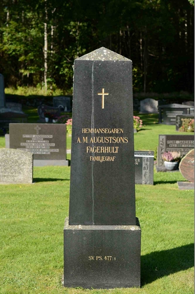 Grave number: 4 Kv.2   255-261