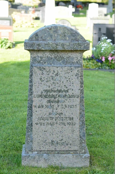 Grave number: 4 Kv.2   191-192