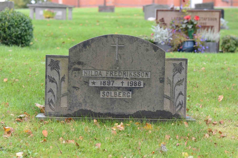Grave number: 1 14    24-28