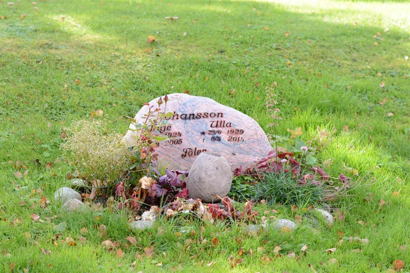 Grave number: 1 15    92-93