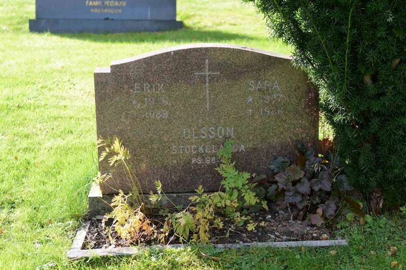 Grave number: 1 15   103-106