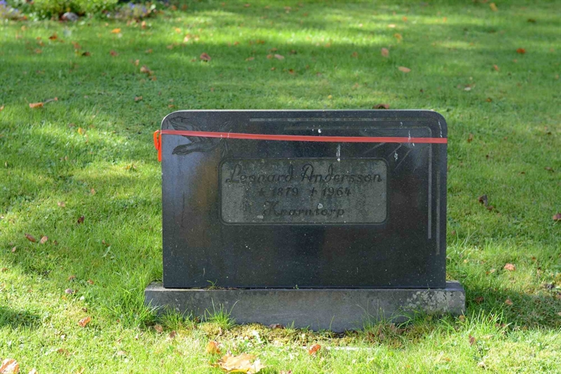 Grave number: 1 14    66-67