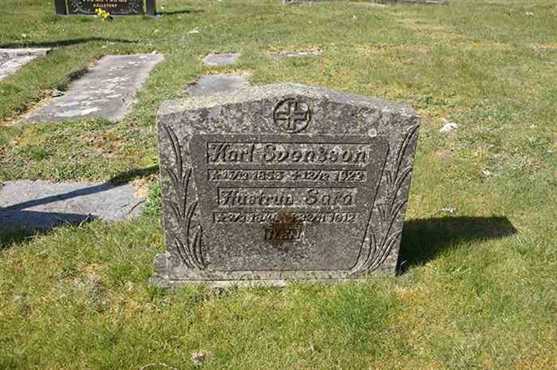 Grave number: 2 2   369A-B