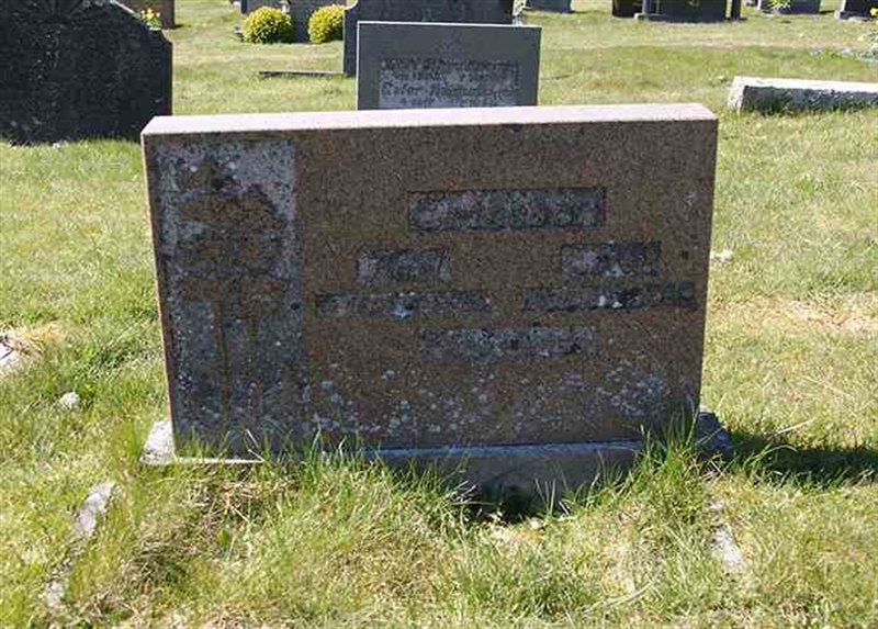 Grave number: 2 2    66-67