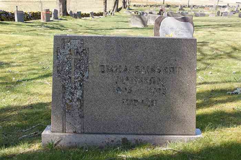 Grave number: 2 2   361