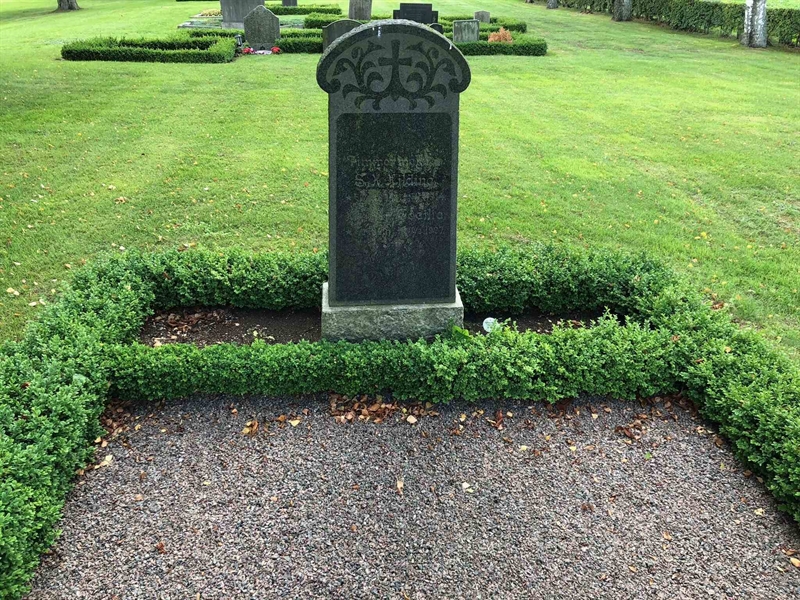 Grave number: HK 06    74, 75
