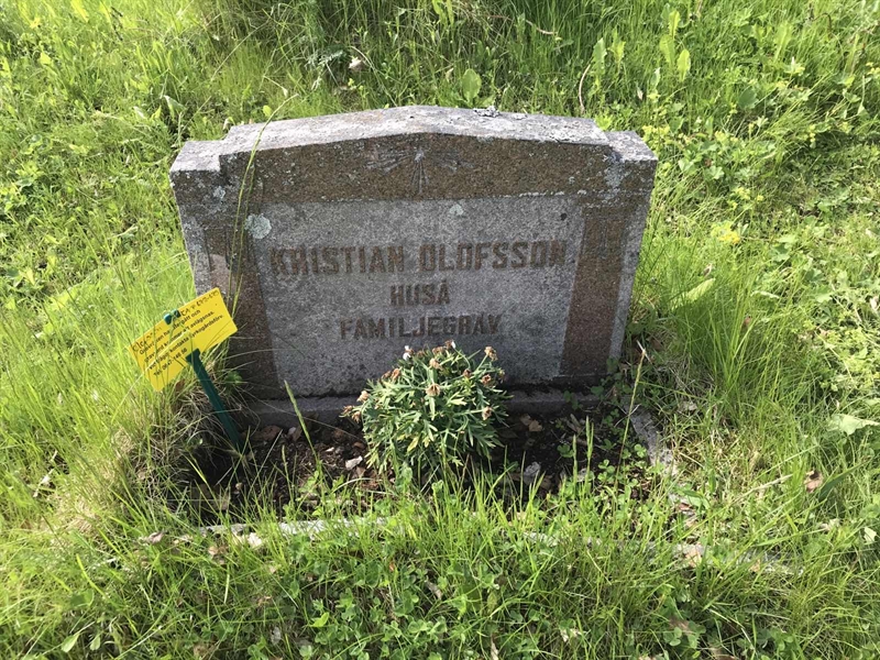 Grave number: KA F   672, 673