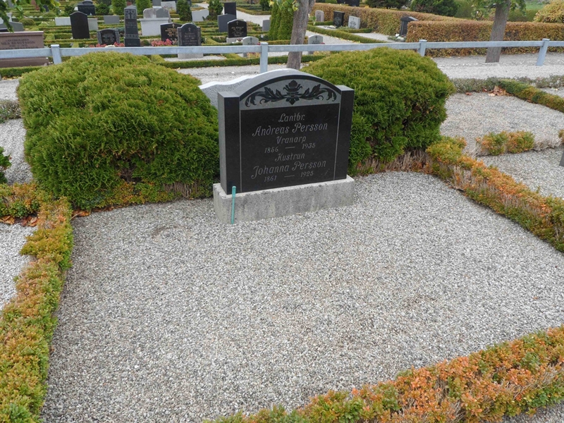 Grave number: ÖT GVK2  43:1, 43:2, 43:3