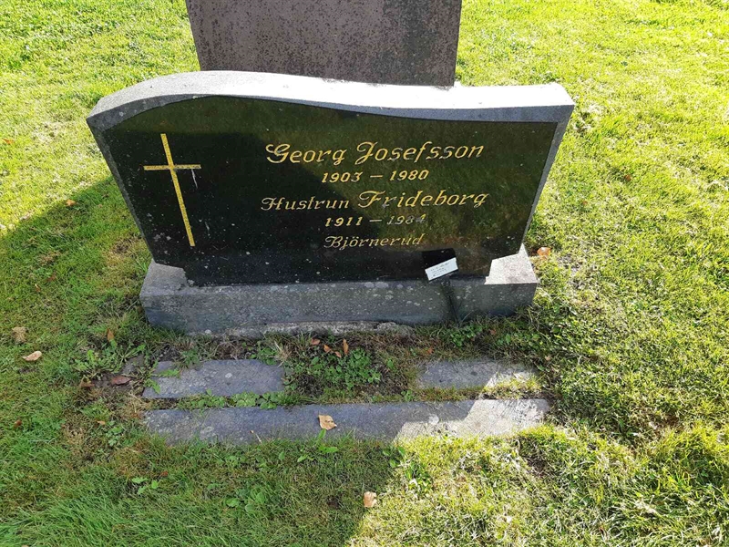 Gravnummer: Fr 8   440-441