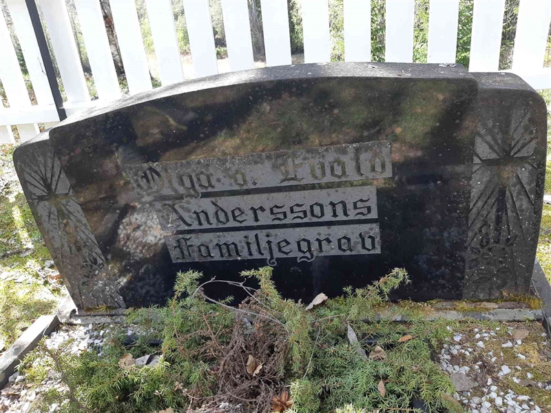 Grave number: TA 01   68, 69