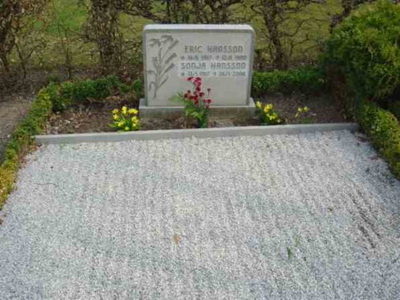 Grave number: FLÄ G   183-184