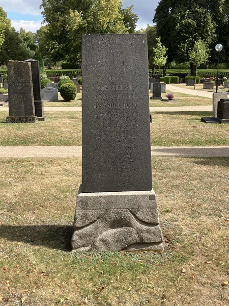 Grave number: HK A    88, 89
