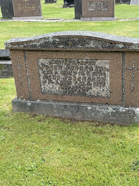 Grave number: SKF E   136, 137