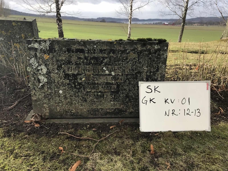 Grave number: S GK 01    12, 13
