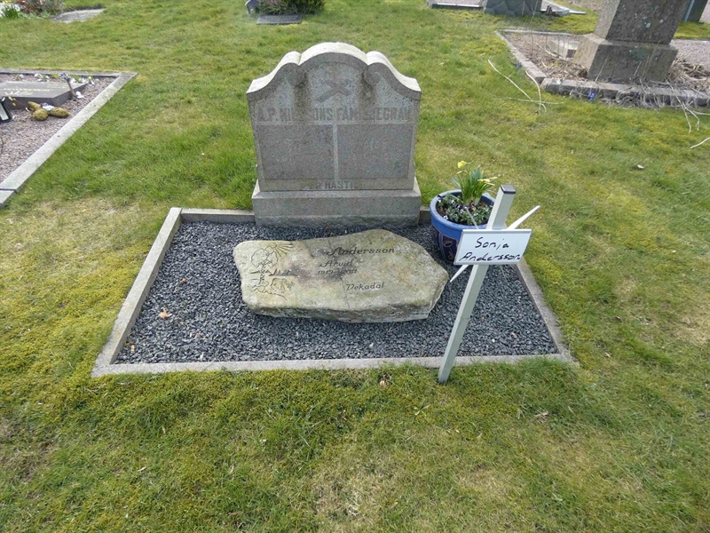 Grave number: BR G   123b