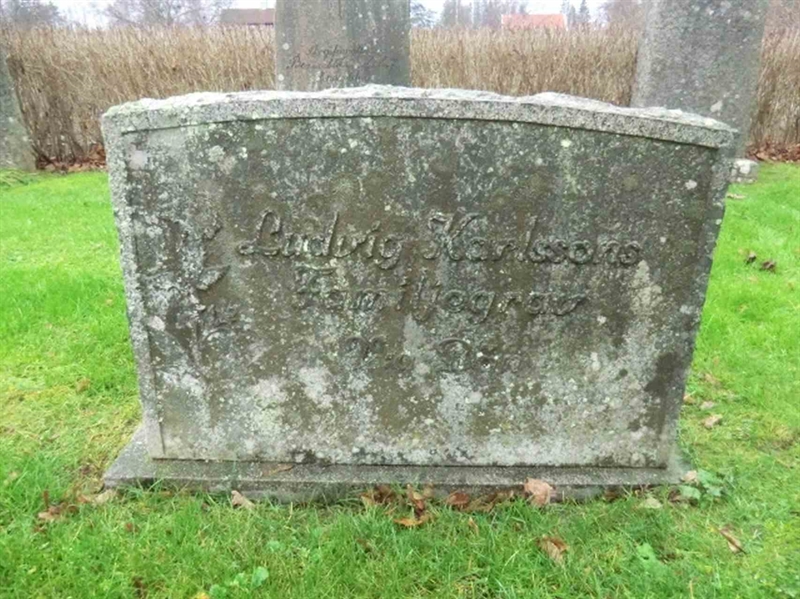 Grave number: 7 Ga 09    17