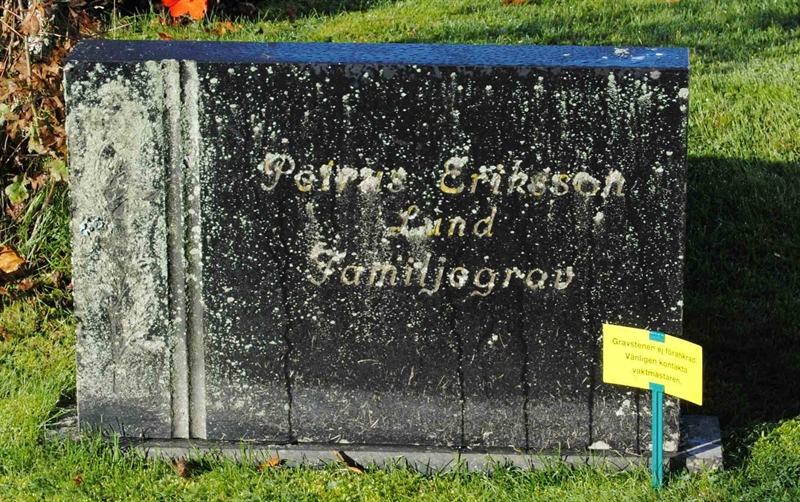 Grave number: 5 Ga 03    67-68