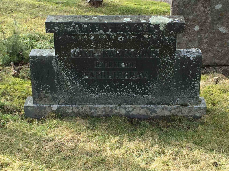 Grave number: 9 Ga 03   181