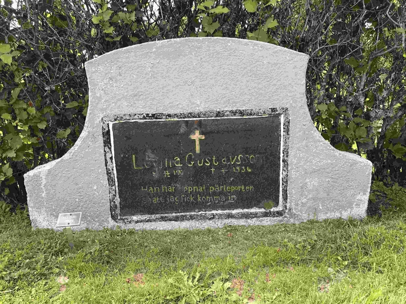 Grave number: 8 1 01   247