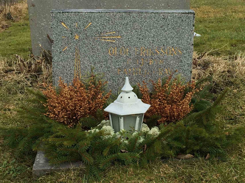 Grave number: 9 Ga 02   126