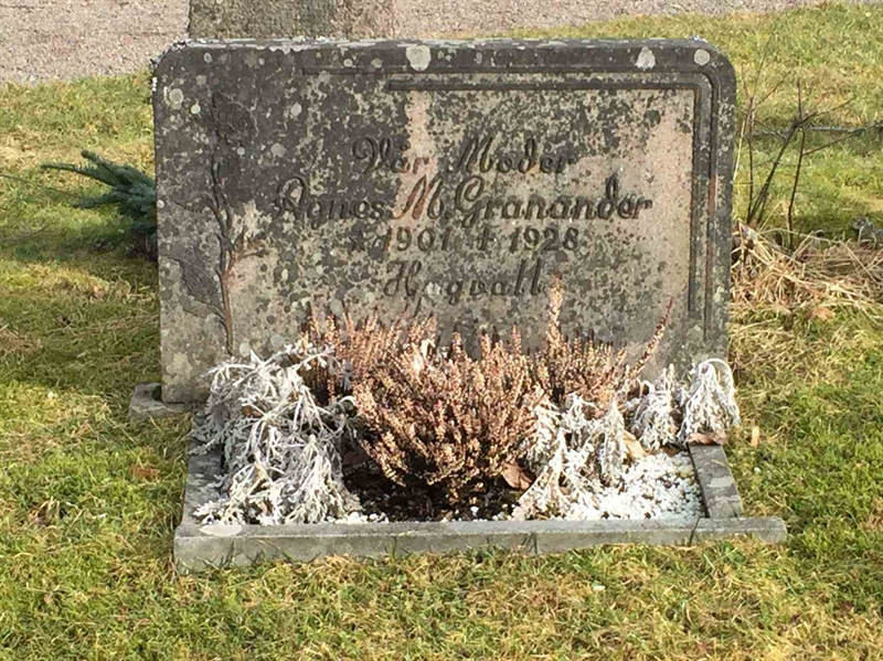 Grave number: 9 Ga 03   197