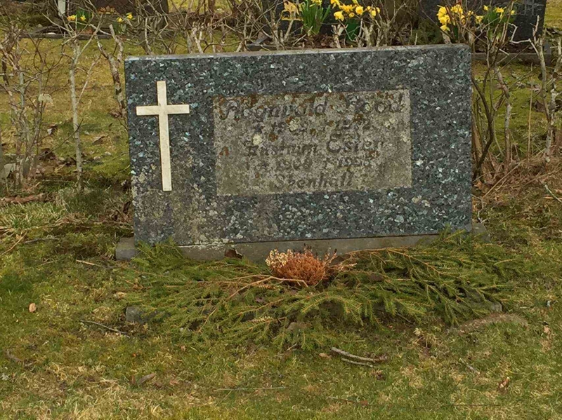 Grave number: 3 Ga 09    84-85