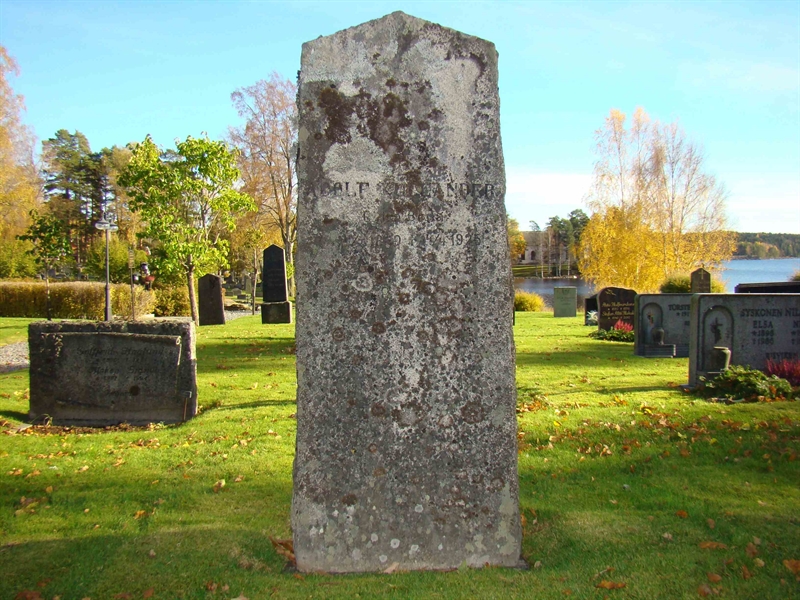 Grave number: 10 Vä 04     4
