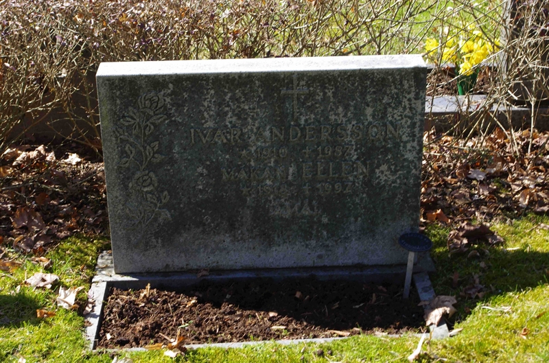 Grave number: 6 1   284-285
