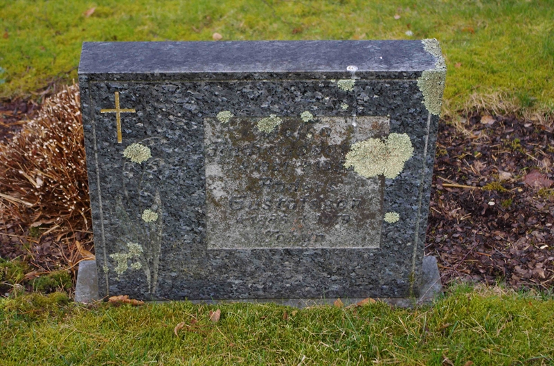 Grave number: 6 2   129