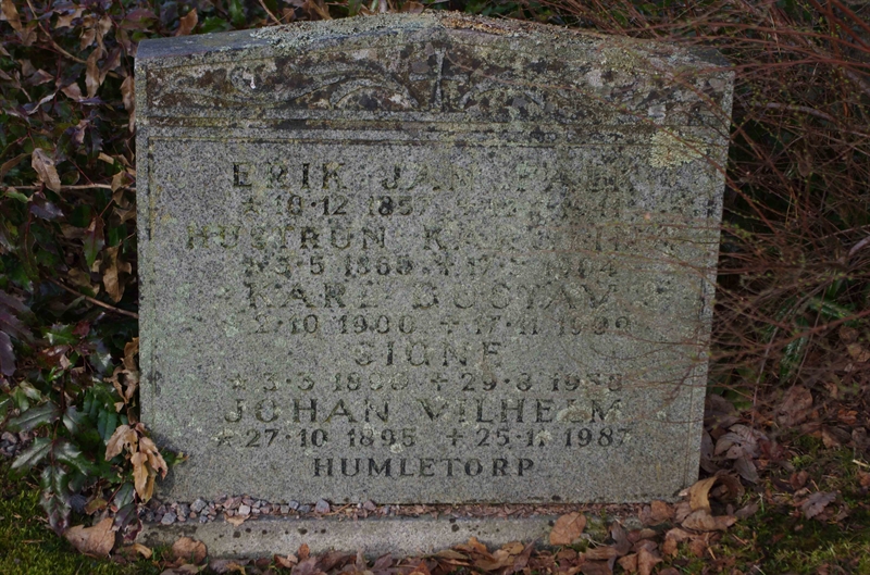 Grave number: 6 2    36