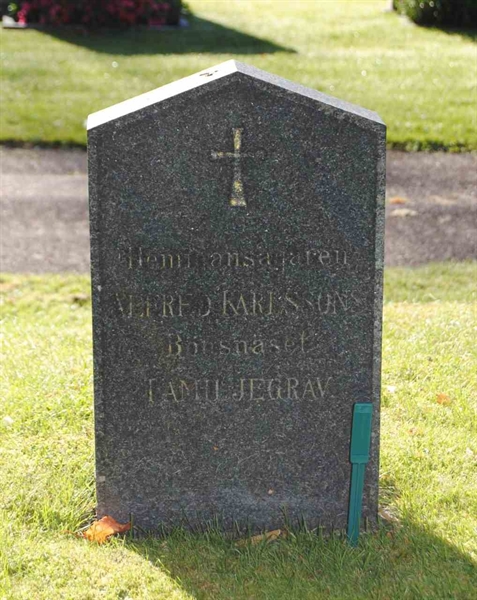 Grave number: 5 Ga 01    65-66