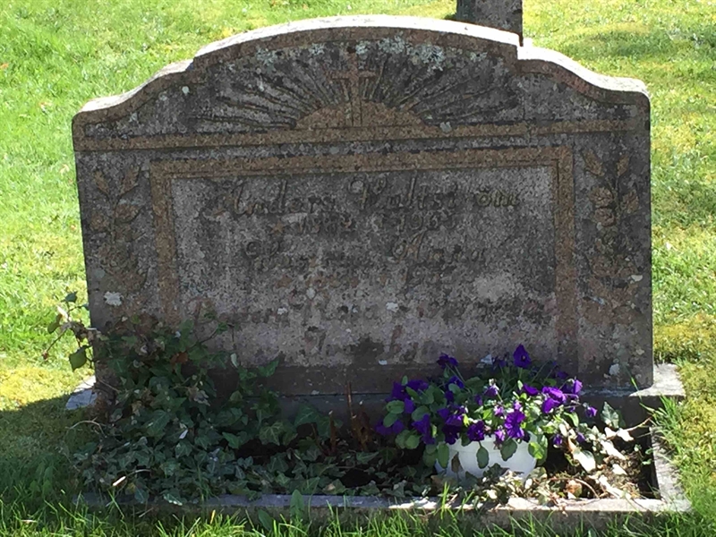 Grave number: 5 Ga 02   120-121