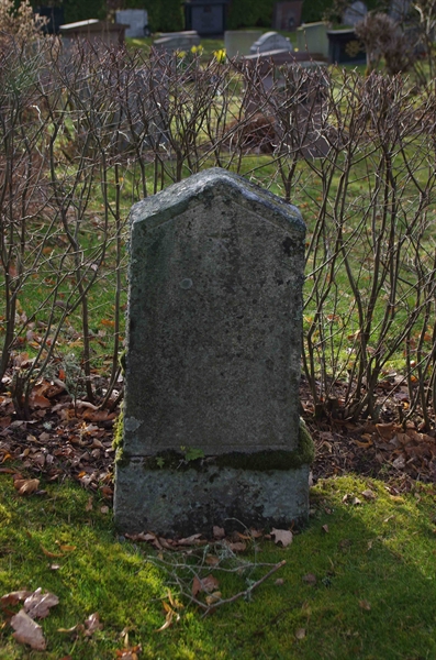 Grave number: 6 2    21