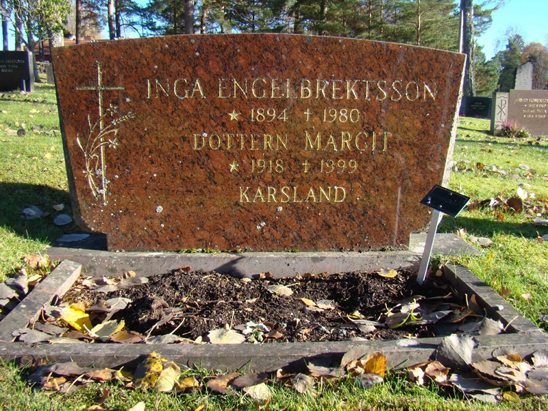 Grave number: 10 Ös 04    20-21