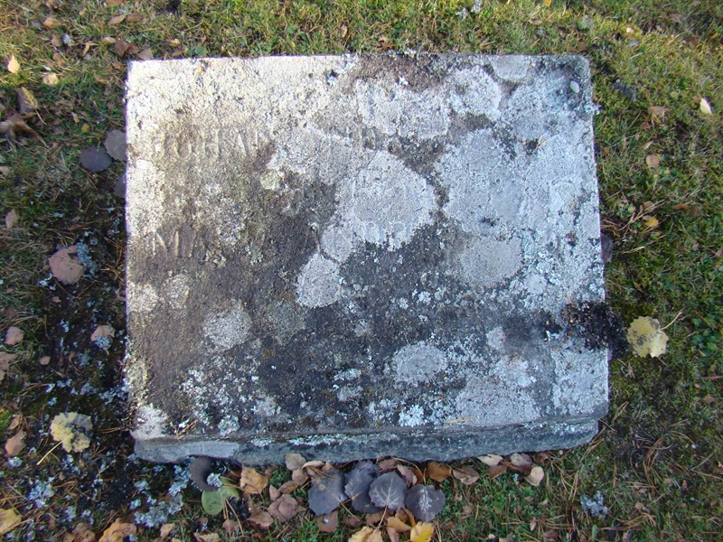 Grave number: 10 Ös 04   109