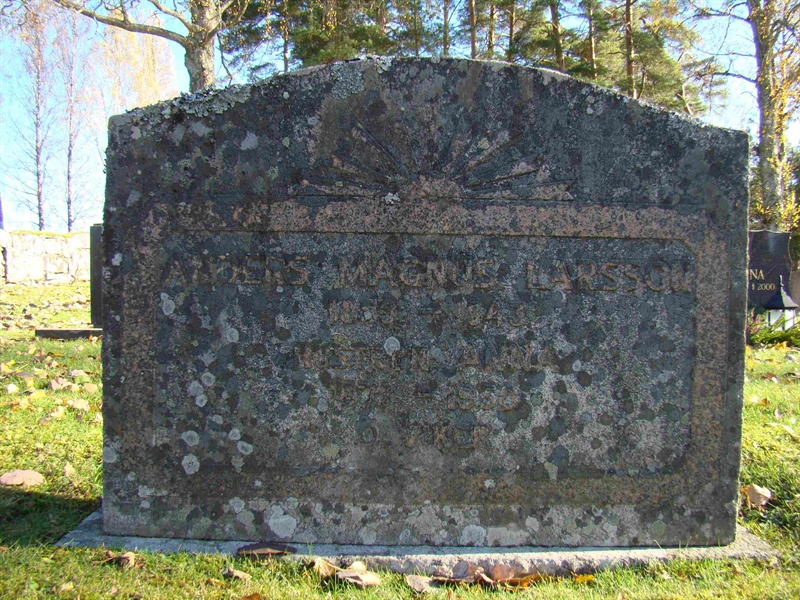 Grave number: 10 Ös 03    53-54