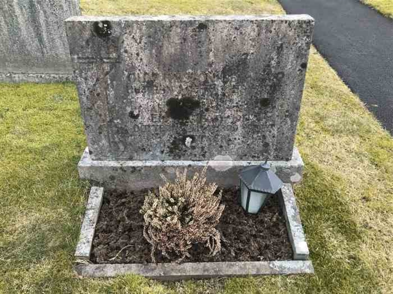 Grave number: 5 Ga 02    26