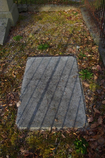 Grave number: 6 2    19