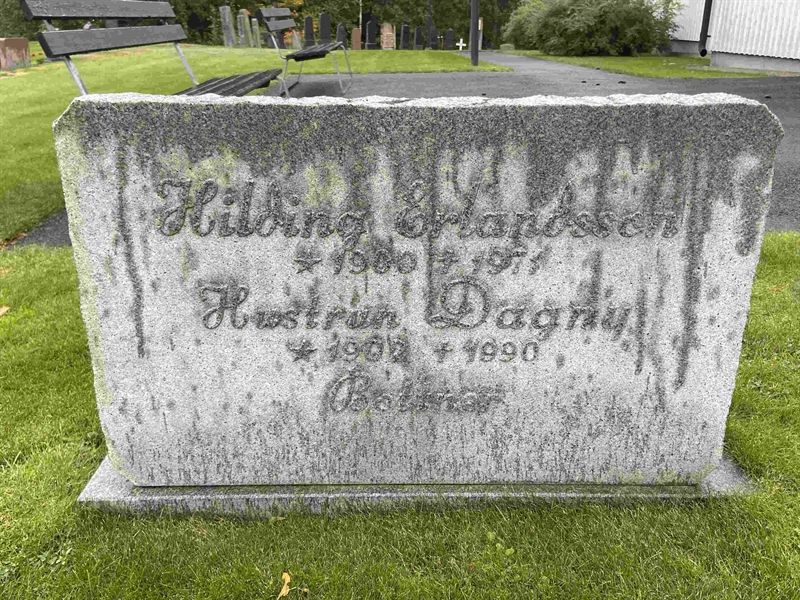 Grave number: 5 Ga 06    47-48