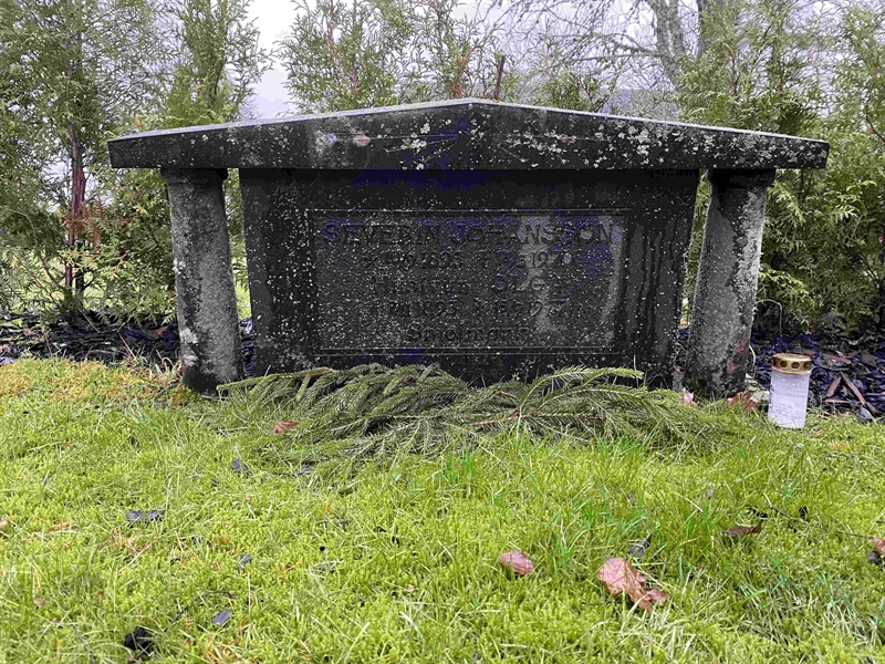 Grave number: 9 Ga 03   171