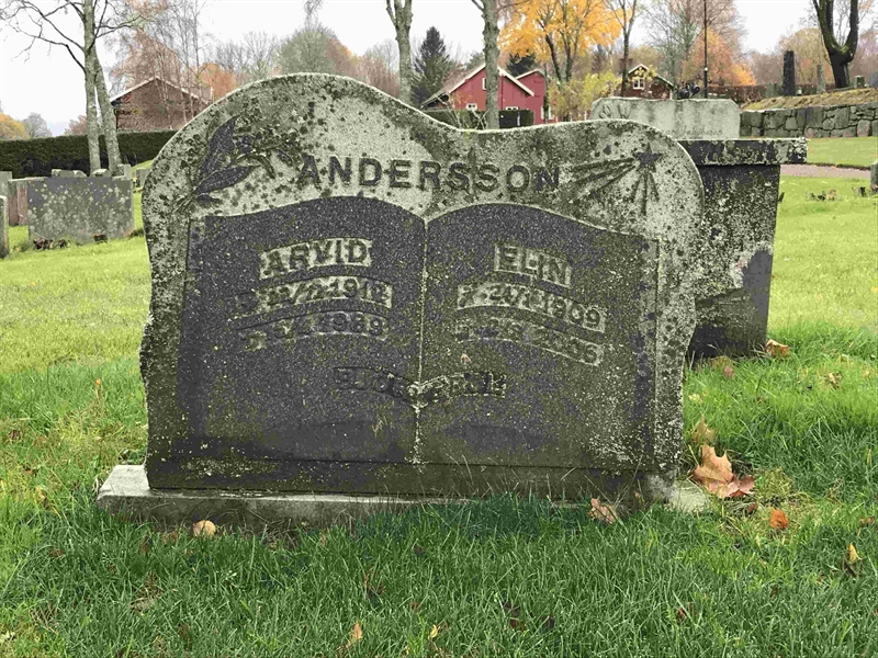 Grave number: 9 Me 04   138