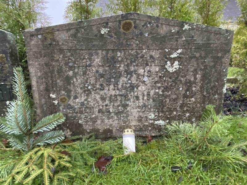 Grave number: 9 Ga 03   149