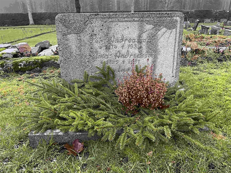 Grave number: 9 Ga 03    25