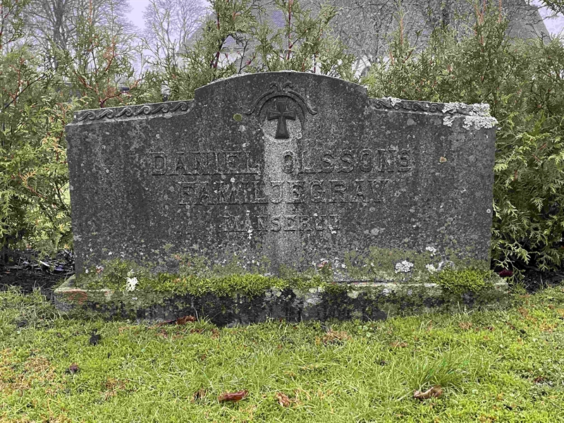 Grave number: 9 Ga 03   179