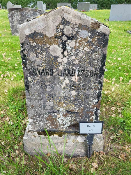 Grave number: kö 01 06    40