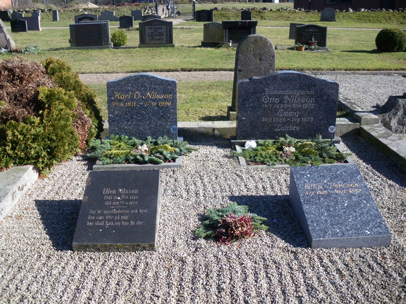 Grave number: NSK 06    15