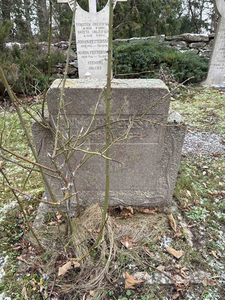 Gravnummer: LE    65