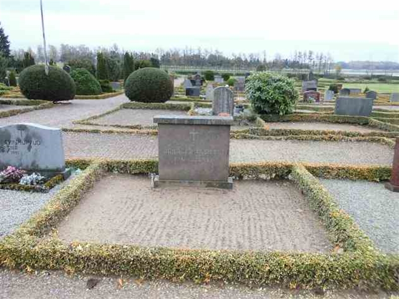 Grave number: VK 1 1358-1359