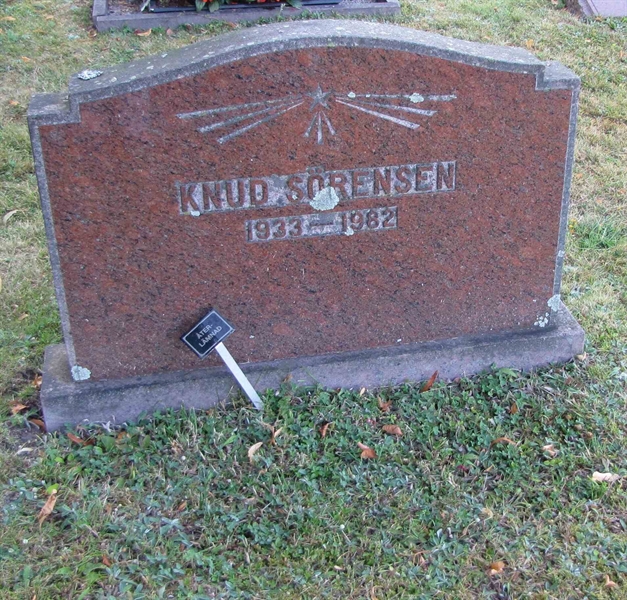 Grave number: FK JASMI   351